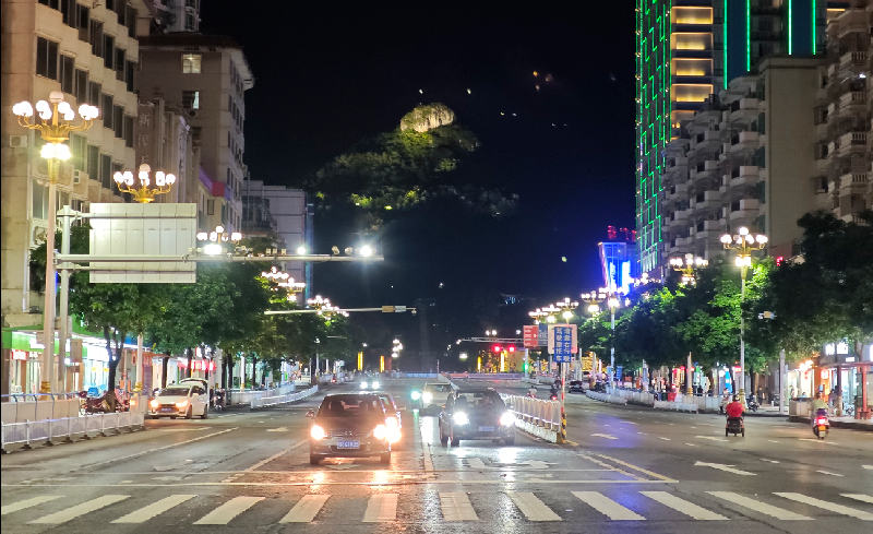 广东清远连州市升级市区照明智能控制终端打造智慧城市