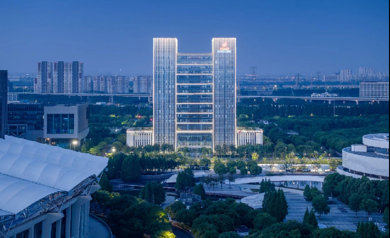 昆山高新区创业大厦建筑灯光更新