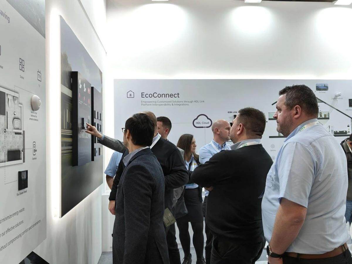 1708610451765287.jpg 2.jpg