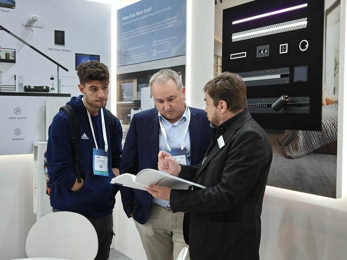 1708610505733823.jpg 6.jpg