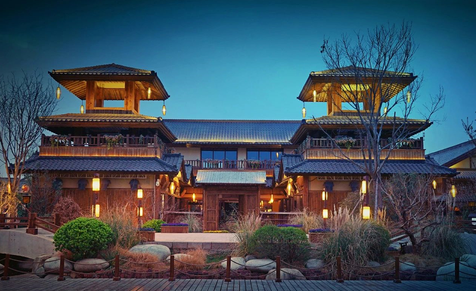 西安"诗经里"小镇夜景照明设计-中国照明网